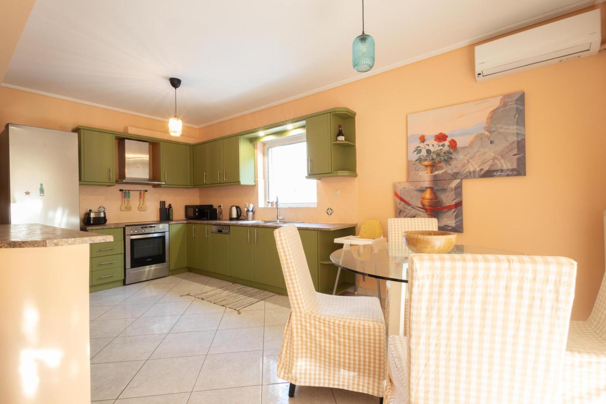 Luxury And Spacious Apt For 6 Guests Atenas Exterior foto