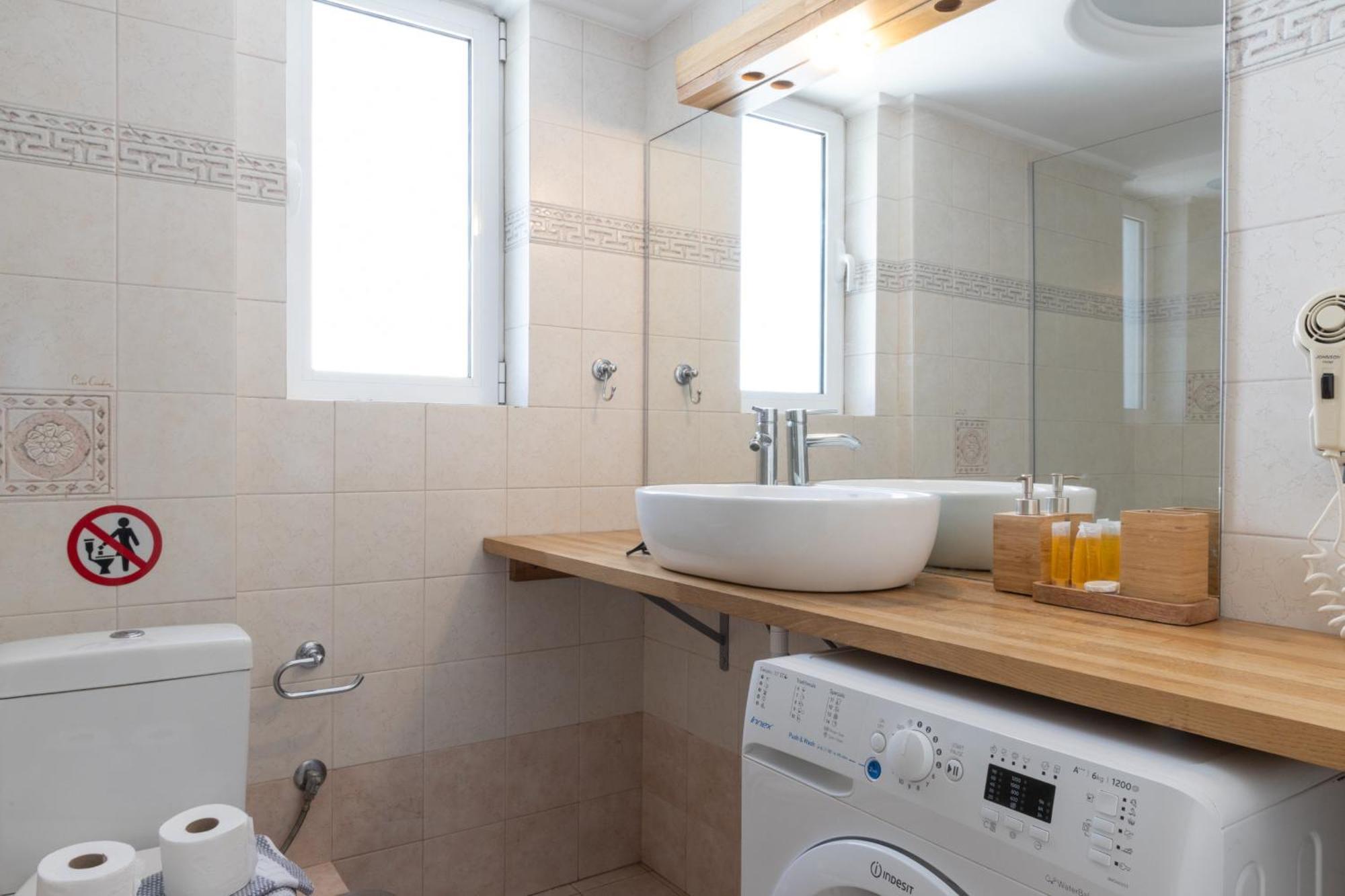 Luxury And Spacious Apt For 8 Guests New Features April 2025 Atenas Exterior foto