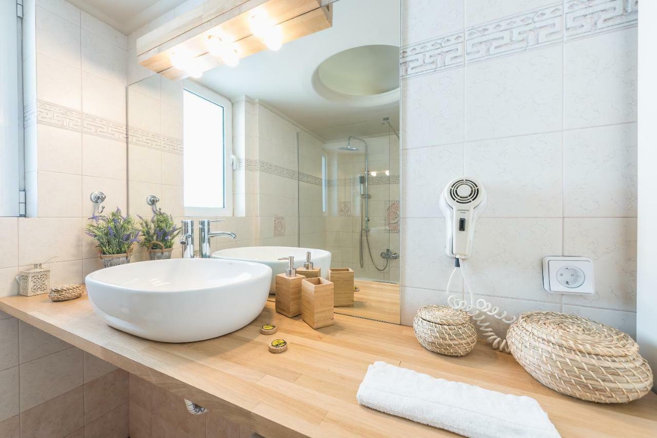 Luxury And Spacious Apt For 8 Guests New Features April 2025 Atenas Exterior foto